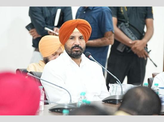 Raja Warring warns Centre: 131st amendment move to detach Chandigarh from Punjab will be strongly resisted Photo Source: Amarinder Singh Raja Warring's X account [ FULL VIEW ]
