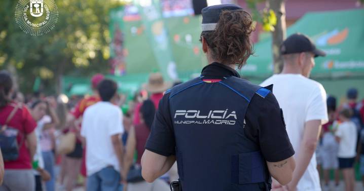 Detenido un hombre con orden de alejamiento por violar y agredir a su pareja en el distrito de Salamanca