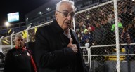 Jorge Fossati a nada de renovar con Universitario: “Estoy feliz aquí” | VIDEO Entrenador uruguayo Jorge Fossati reconoció que solo le falta la firma para renovar con Universitario
