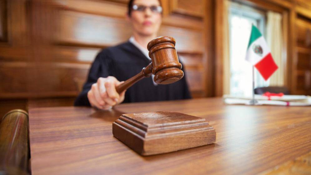 Tribunal Judicial suspende a juez en Colima por alterar penas en casos de armas y drogas