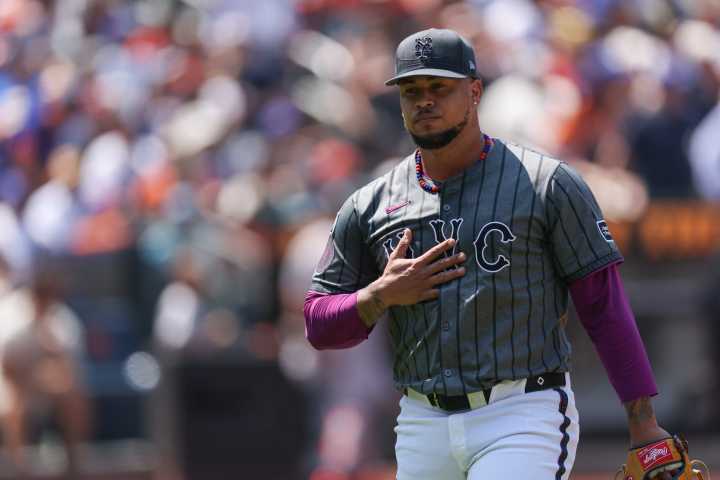 Mets release injured starter; expected to use spot to protect prospect from Rule 5 Draft