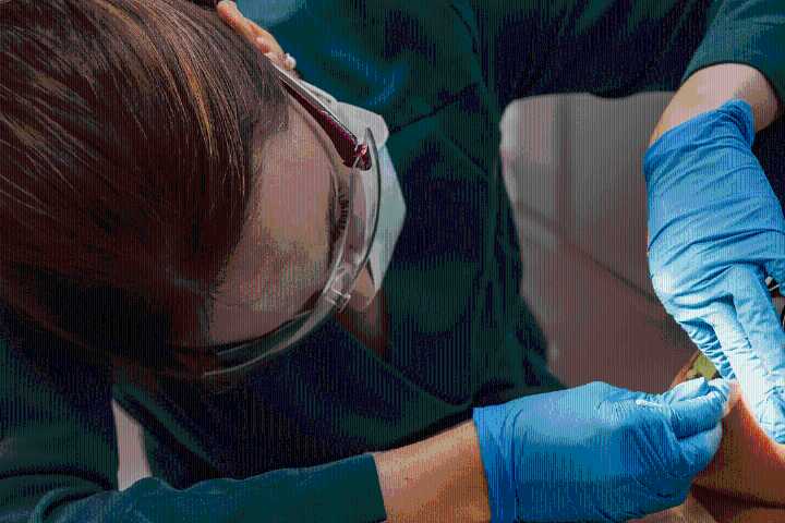 Niña de 6 años muere tras extracción de diente de leche y tratamiento dental en clínica de España