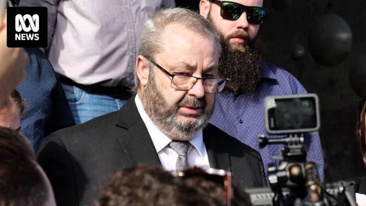 Hunter Valley wedding bus crash driver Brett Button loses appeal on 32