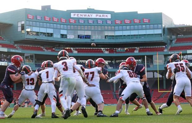 Fourth-quarter comeback leads Newton North over Brookline at Fenway Park