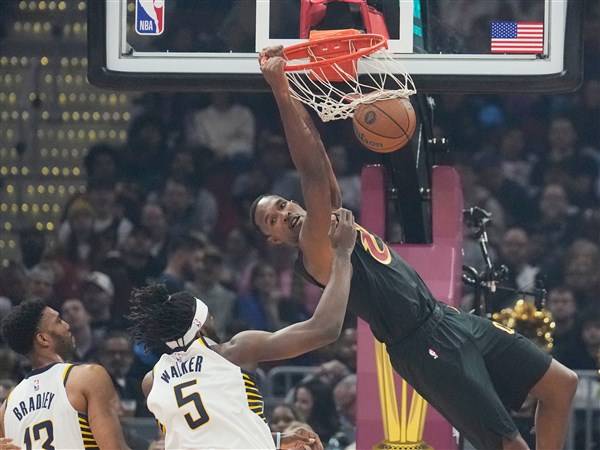 Mitchell scores 32, Garland adds 20 in return as Cavaliers beat Pacers 120