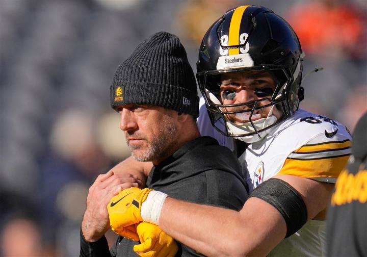 Steelers QB Aaron Rodgers to start vs. Bills