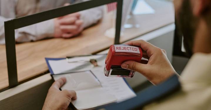 Warning to tourists as simple visa error can cost you £380 