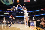 Women's Top 25 roundup: Joyce Edwards leads No. 2 South Carolina past No. 8 Southern Cal