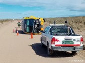Volcó un minibús en Añelo