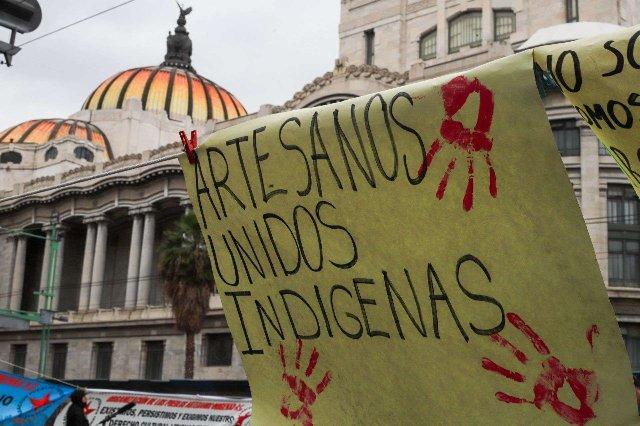 Comerciantes levantan bloqueo en Eje Central tras acordar reunión con autoridades