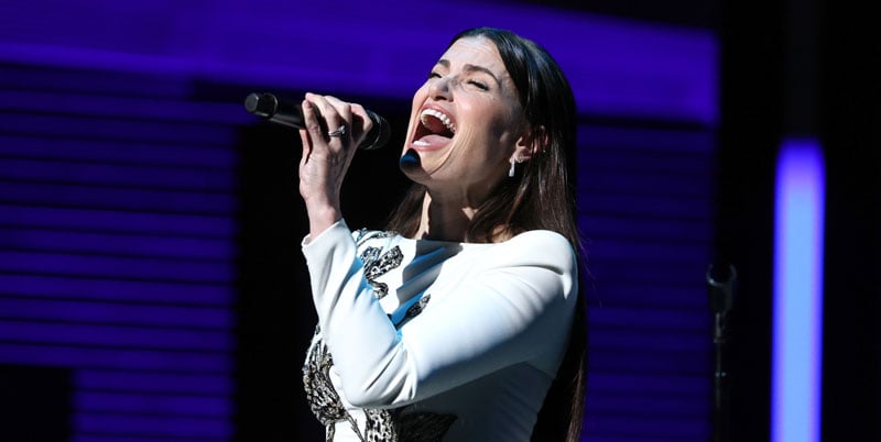 Idina Menzel Brings Back ‘Defying Gravity’ for Performance at Veterans Charity Event | Alex Edelman, Idina Menzel, jim gaffigan, Jon Stewart, Lea Michele, Leslie Odom Jr, Mike Birbiglia | Celebrity Ne