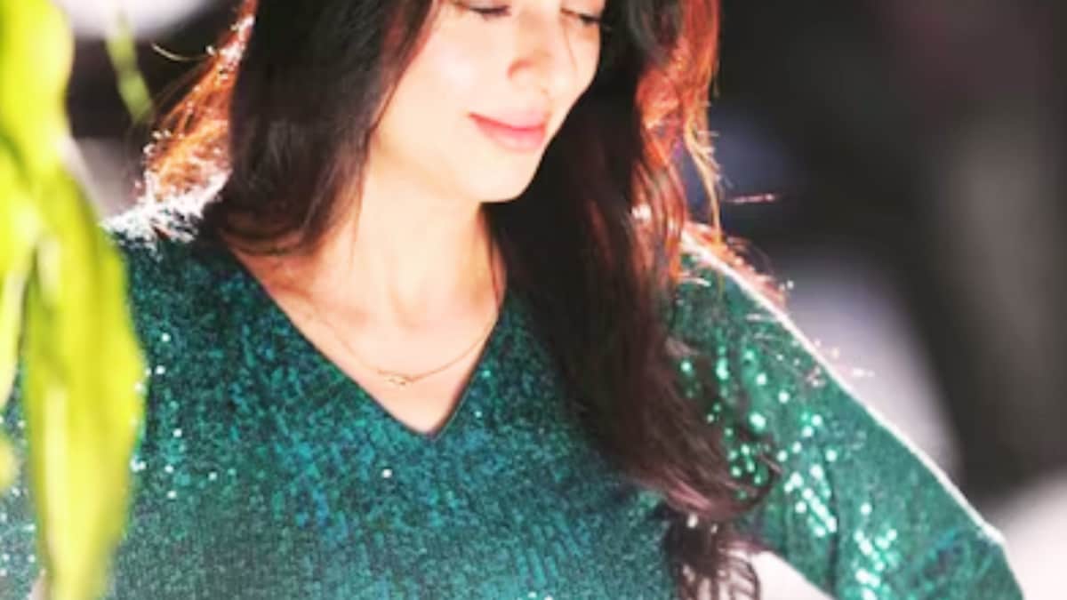 She Gave A Blockbuster 22 Years Ago, But Her Stardom Fizzled