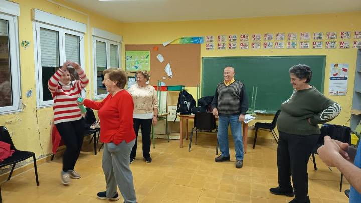 Así lucha Cangas del Narcea contra la soledad no deseada (con viaje incluido a la Navidad de Vigo)