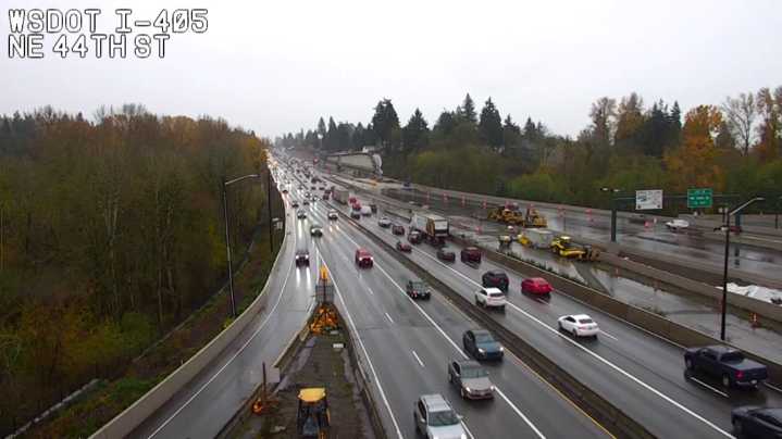 I-405 Renton to Bellevue project delayed to 2027 due to contractor setbacks, WSDOT says