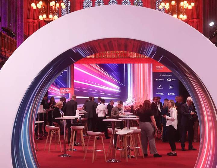 Pound-to-Euro Week Ahead Forecast: GBP/EUR Downtrend Extension