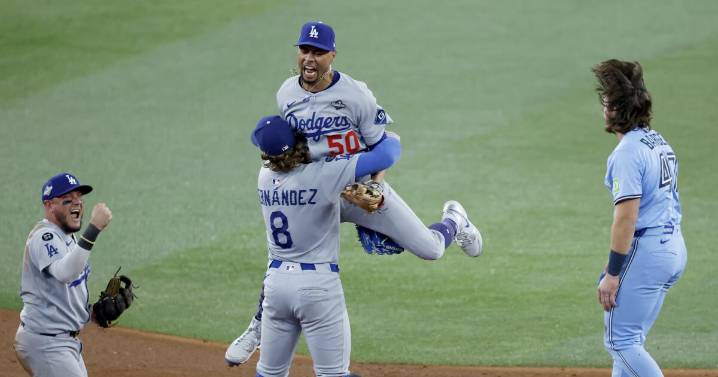 Dodgers fight and keep their season alive with dramatic World Series Game 6 win