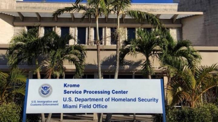 31 arrested during protest at Krome Detention Center