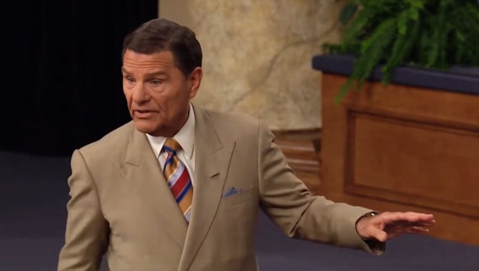 Kenneth Copeland Assures Crowd That 100% Of Offering Proceeds Will Go Directly To Kenneth Copeland