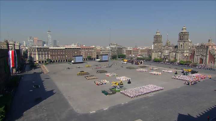 En vivo: Desfile de aniversario de la Revolución Mexicana en Ciudad de México