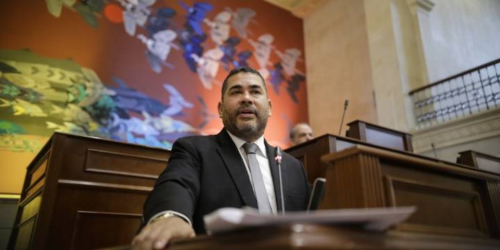 Senador Chacón denunciará ante la Procuraduría a ministros del Gobierno Petro por incumplimientos a debates de control político