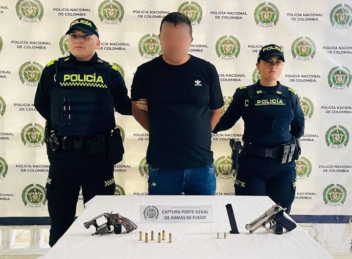 Un hombre fue sorprendido con dos armas de fuego en Pitalito