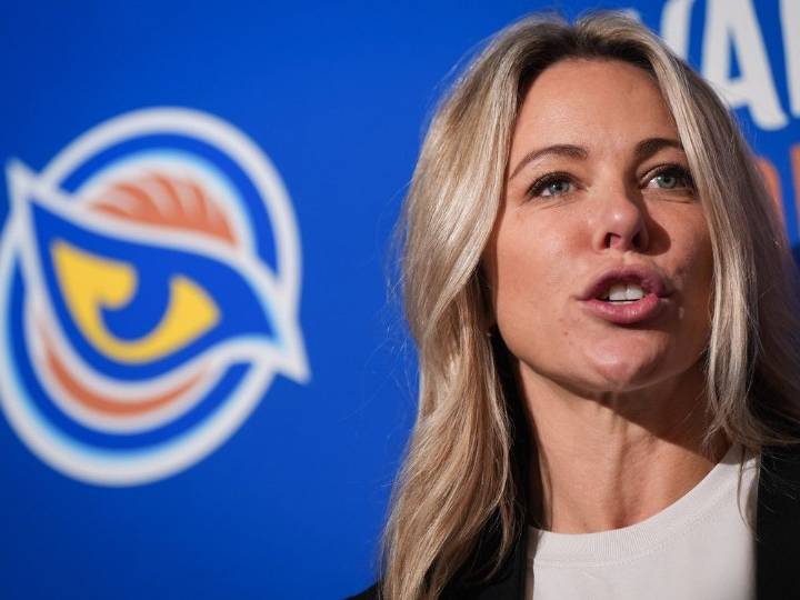 Vancouver Goldeneyes Live: First game at Pacific Coliseum vs. Seattle