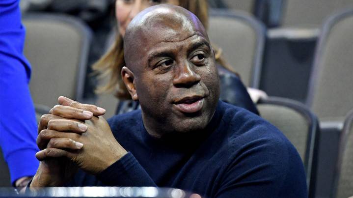 Magic Johnson congratulates Verge Ausberry on history