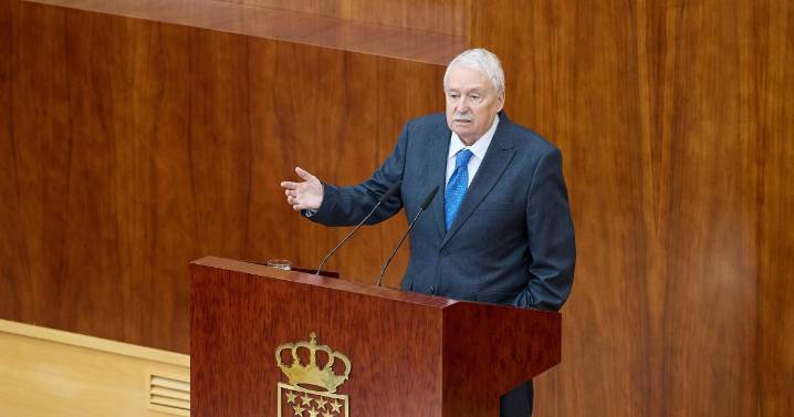 Varapalo judicial al PSOE por la expulsión de Joaquín Leguina: «Vulneró el derecho de asociación»