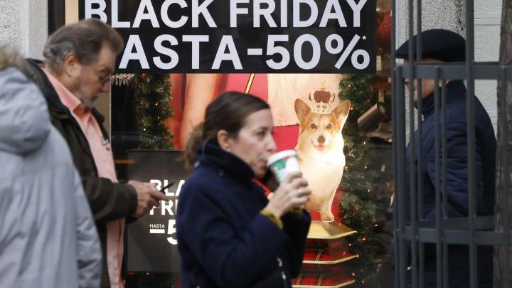 El 68% de los catalanes cree que los precios se inflan antes de los descuentos del Black Friday, según un estudio