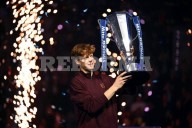 Sinner vence a Alcaraz  y defiende título del ATP Finals