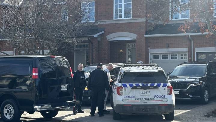 Man pleads guilty to Barrhaven murders of two adults, four children