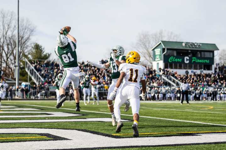 West Catholic finds spark in time to turn back Ogemaw on road to Ford Field