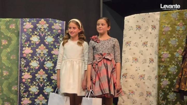 Compañía de la Seda resurge tras la dana para vestir a la corte infantil 2026