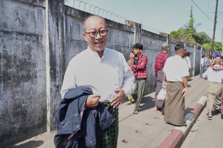 Political prisoners released in Myanmar mass amnesty