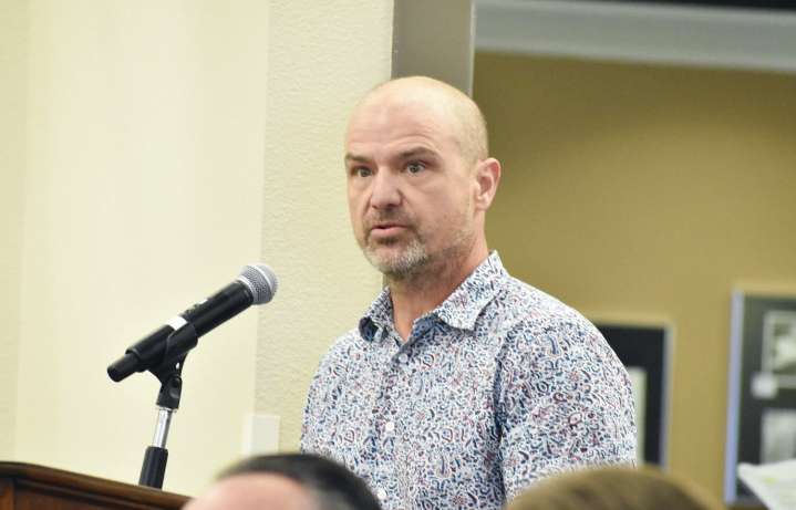 Chandler board members discuss, quarrel over superintendent search