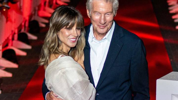 El Ayuntamiento de Murcia: "Richard Gere estará en el encendido del Gran Árbol de manera excepcional y desinteresada"