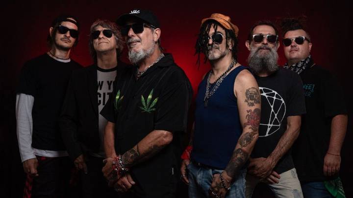 Kapanga celebra sigue celebrando sus 30 años con una nueva versión de "Desearía" junto a Bandalos Chinos