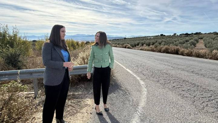 La Junta renovará el firme de ocho kilómetros de la carretera que conecta Torre Cardela con Morelábor