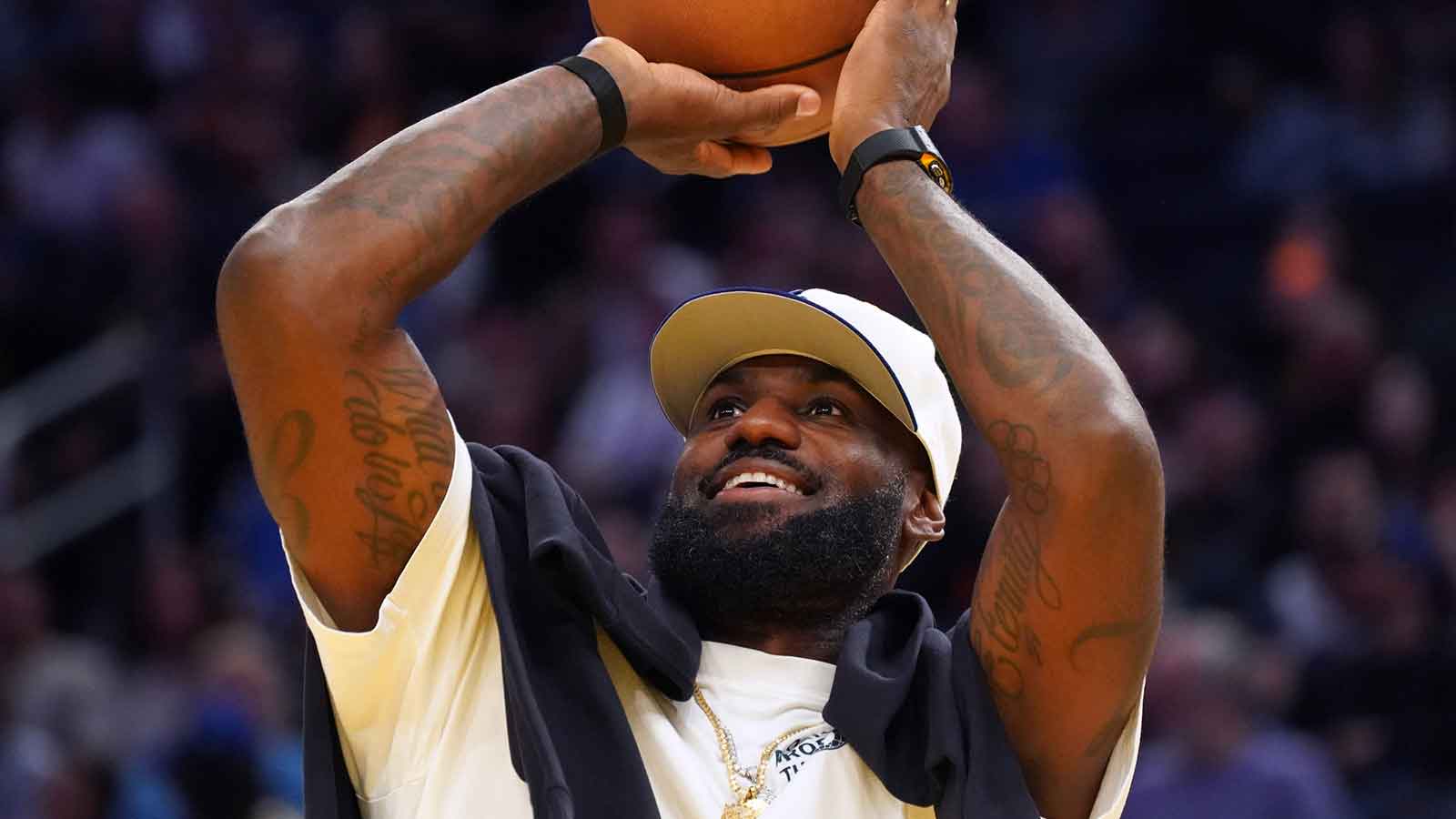 Lakers’ LeBron James practiced without pain for second