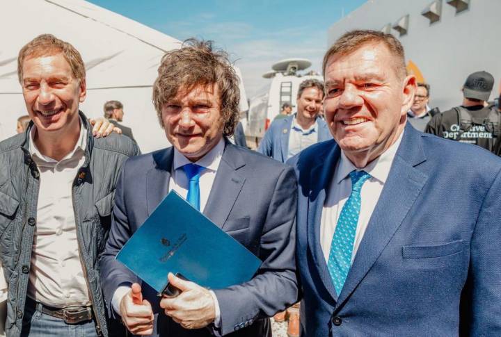 Montenegro felicitó a Santilli tras su designación: “Sé que vas a dar todo de vos en este nuevo desafío”