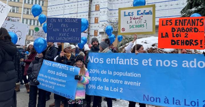 Quebec pediatricians protest against law on doctors’ pay