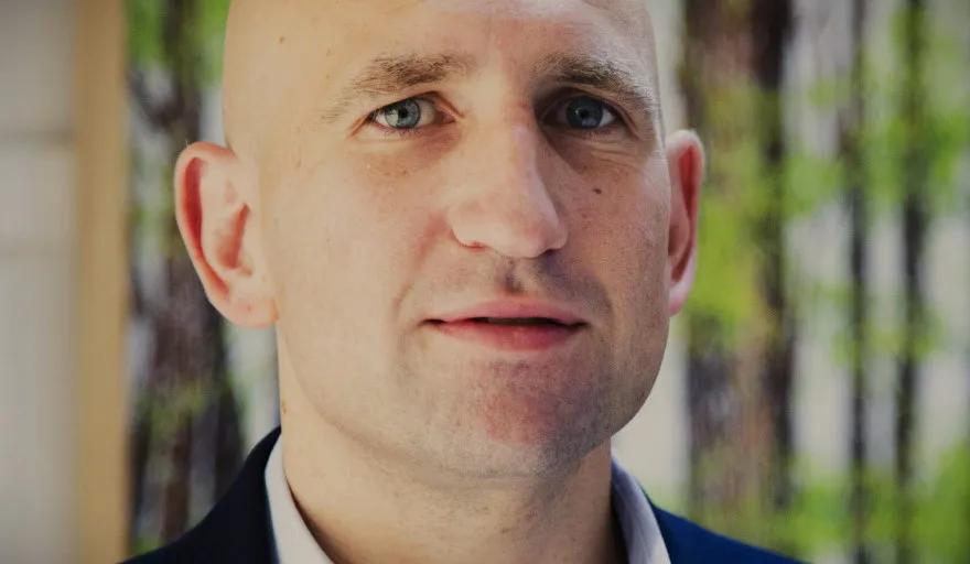 Guido Giana, cercano a Santiago Caputo, fue designado como nuevo viceministro de Salud