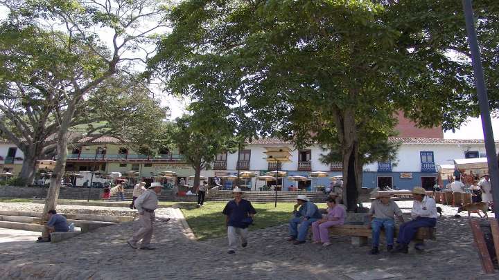 Así es uno de los mayores productores de café de Antioquia, un gran mirador para apreciar la belleza natural de la región
