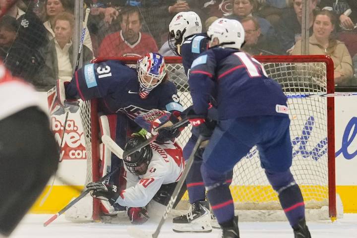 Team USA downs Canada 4-1 in women’s hockey Rivalry Series opener