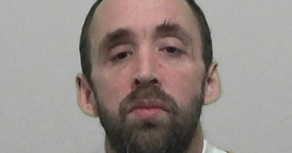 Appeal to find wanted Sunderland man 'evading arrest'