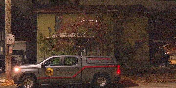 Crews respond to structure fire in Lansing early Tuesday