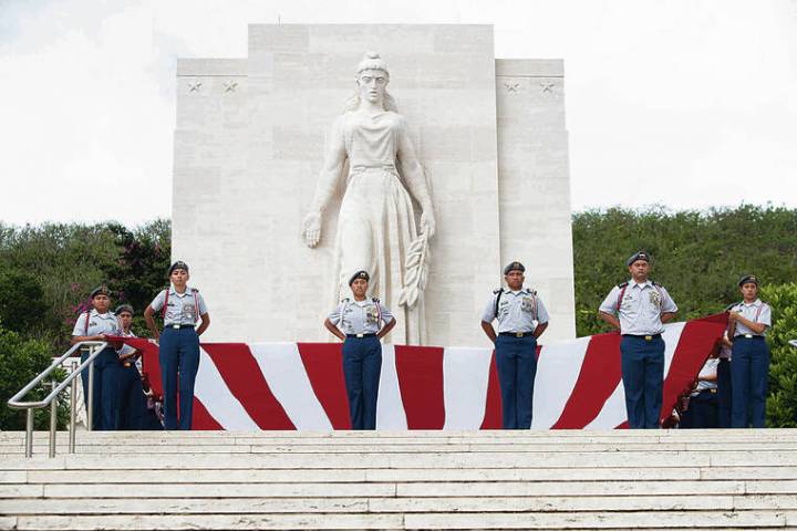 Shutdown forces change in Veterans Day ceremonies