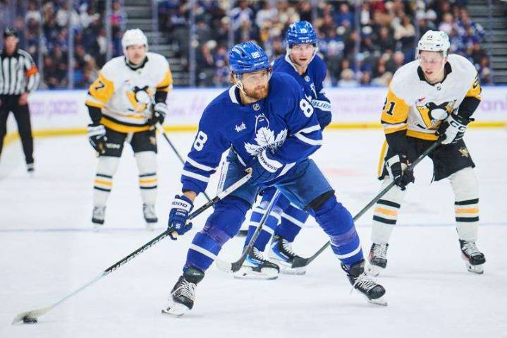 William Nylander helps the Maple Leafs rally past the Penguins 4