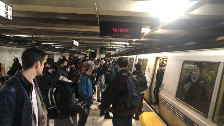 Electrical fire causes BART service delays