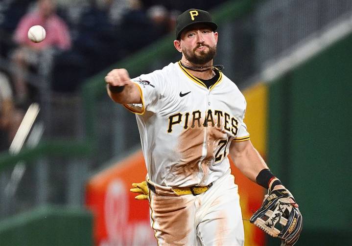 Pirates' Jared Triolo, Tommy Pham come up short in their bids to win a Rawlings Gold Glove